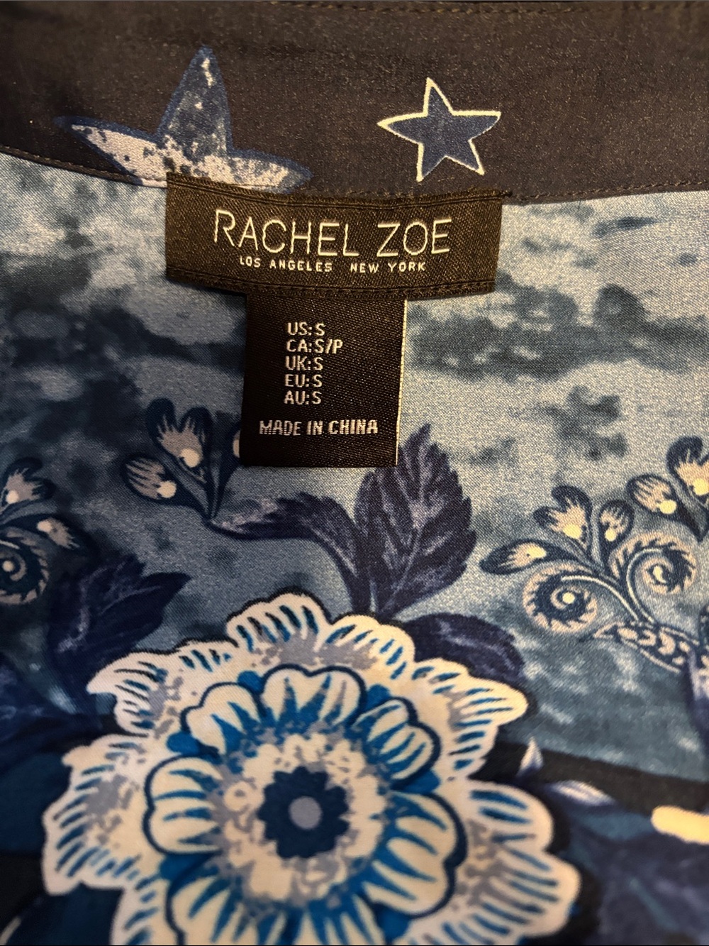Rachel Zoe Celestial Star Print Floral Blouse Silky Button Up Long Sleeve Navy - Picture 6 of 6